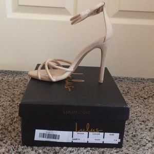 CUTE Nude Heel size 7.5